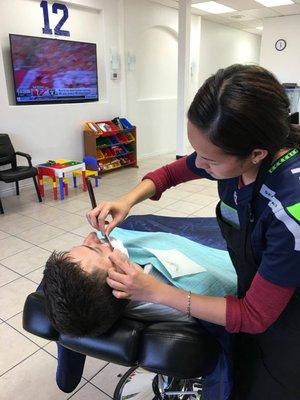 Hot lather shave with straight edge razor