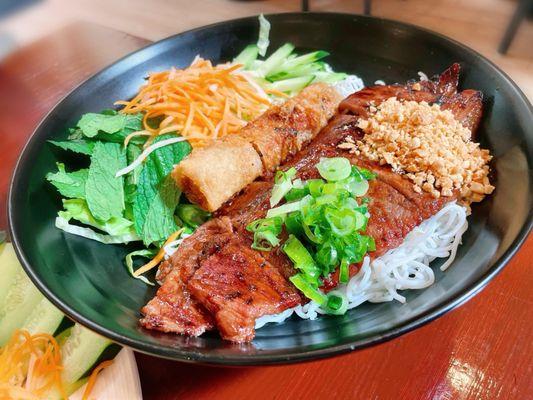 28 (Grilled Pork & Imperial Roll Vermicelli) Bun Cha Gio Thit Nuong $16.50 /slightly too salty.