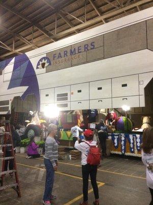 Farmers Rose Parade 2017 Float--Grand Marshall Award Winner