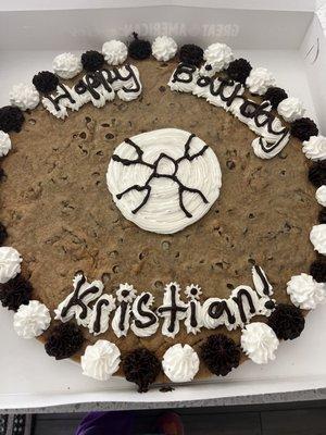 Do better . This is such a disappointing cookie cake. I requested for a soccer ball. My 6 year old niece could have done better then this