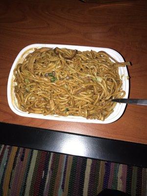 Chicken Lo Mein