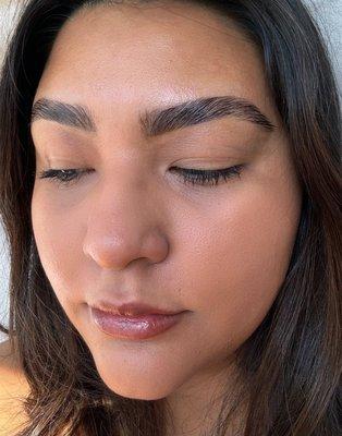 Brow lamination & tint