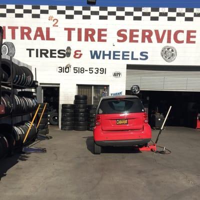 Smartcar tire got a nail and they fixed it quickly.