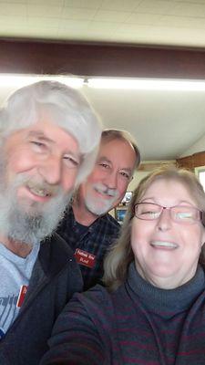 I don't normally do selfies with motel owners, but I was a happy customer in getting my camera charger and battery returned so quickly.