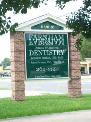 Farnham & Farnham Dentistry for Adults and Children