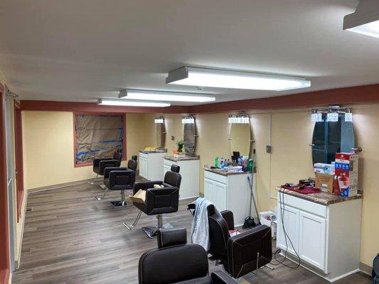 Clean environment, exceptional stylists, friendly environment. Donnell's is the no 1 salon in Dover for men, women and children.