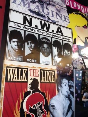 Ladies & gentlemen N.W.A