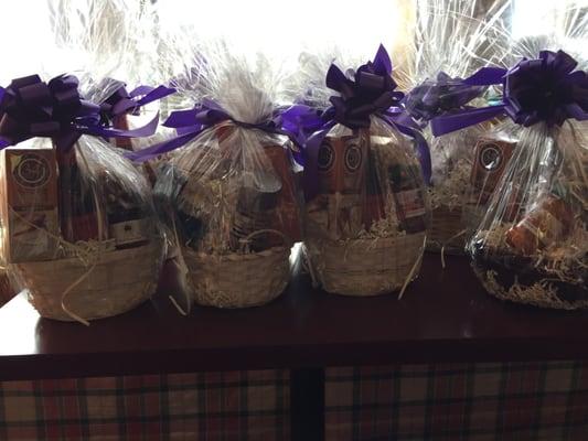 They create gift baskets too!!!  (And do an amazing job for a reasonable price!)