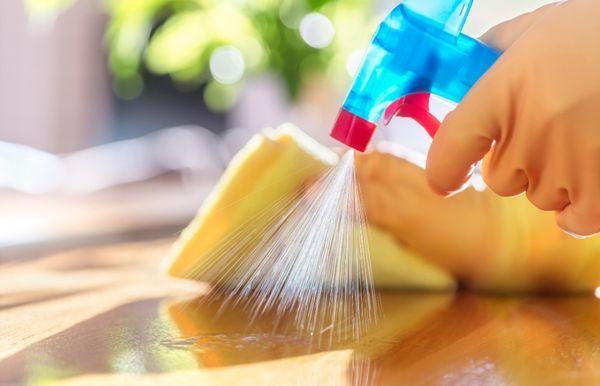 Thoroughly Cleaning Surfaces: Move In Move Out Home Cleaners & House Cleaning Service.