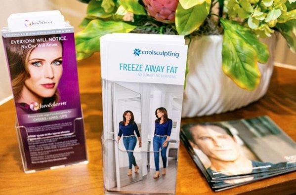 Coolsculpting brochures