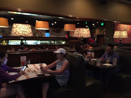 The decor and salad bar.