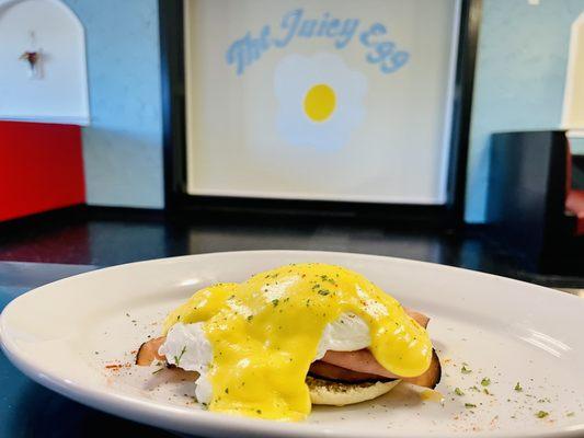 Eggs Benedict