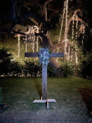 Wedding arch flowers