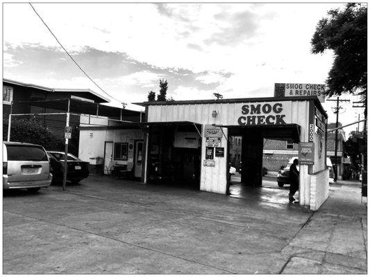 Welcome to Hollywood Star Smog Check Station. :D