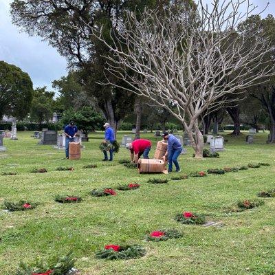 #WreathsAcrossAmerica