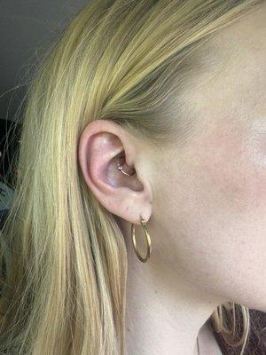 Daith piercing