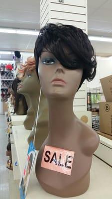 HOT DEAL!!## ##10buck wigs ##at ROSE BEAUTY  SUPPLY 934 S hamilton rd oh