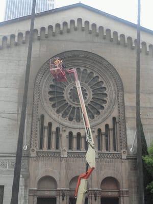 Restoring church on Wilshire Blvd. Los Angeles, CA