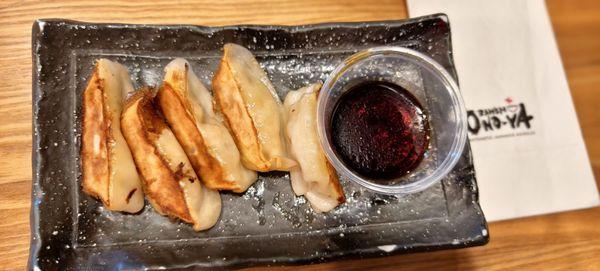 veggie gyoza, just okay