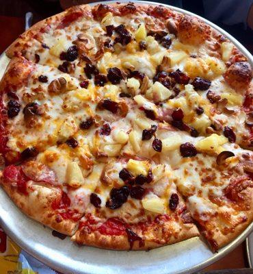 Medium Hawaiian Sunrise pizza - 8 slices  Really tasty with the pineapple and cranberries