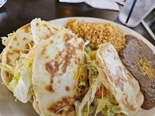 Gordita plate (flour)