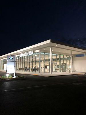 The new BMW showroom is open! Sales, Service and Parts is available in our newly expanded facility! (October 2018)