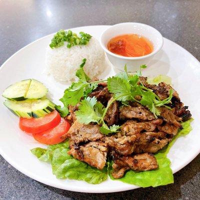 40. Broken Rice with Grilled Pork