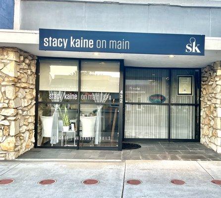 Stacy Kaine on main ( Breath of Life Massage)