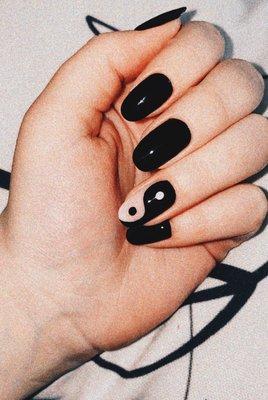 yin yang nails by krystal