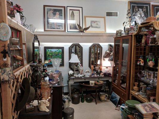 Great items to be found in this historic building. Formerly known as Granny's Attic.