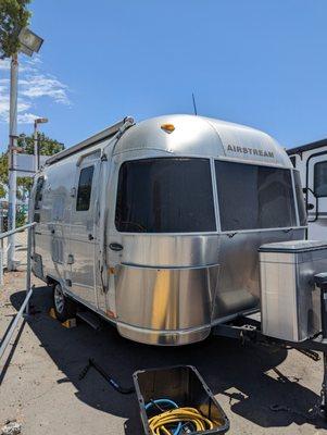 Bambi 19ft ultra light, suv towable!