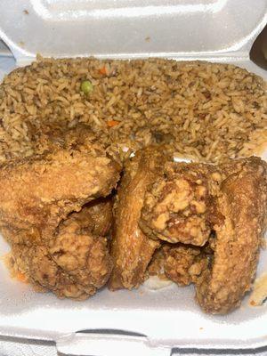 Fried chicken wings with fried rice