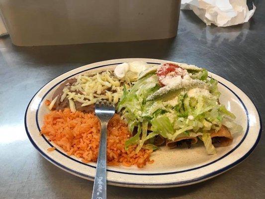 Chicken or Beef Flautas!!