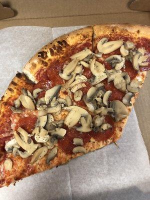 Mushroom pepperonis slices