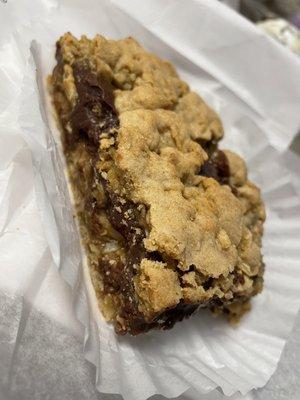 chocolate fudge oat bar