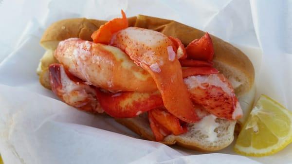 Lobster roll