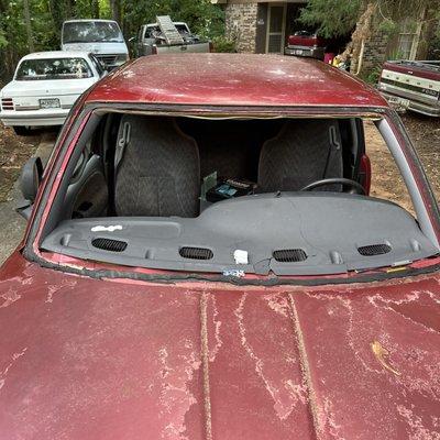 1998 Dodge Pickup-Windshield Removed