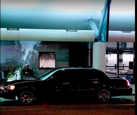 Flint Airport Limo  - www.limoserviceflint.com