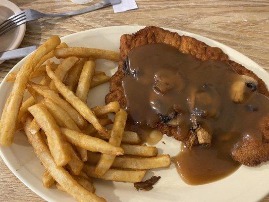 Jagerschnitzel with fries