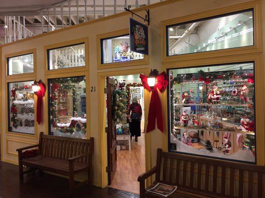 The Perky Pelican Gifts & Collectibles your year round Christmas Shop