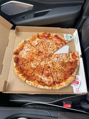 XL cheese pizza