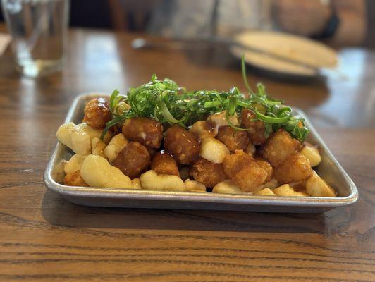 Poutine (tater Tots Gravy)