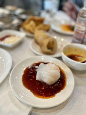 Har gow swimming