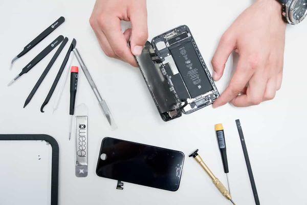 Iphone Screen and Battery Replacement