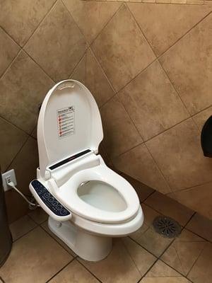 Ok, I know it's funny that I have a picture of the bidet and not the food but I cleared off my pictures from my phone.