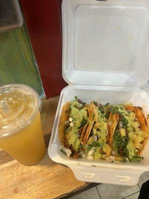 3 Tacos Al Pastor & passion fruit juice