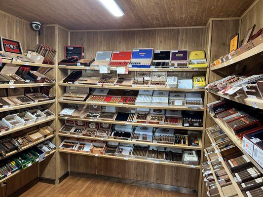 Awesome Cigar Room