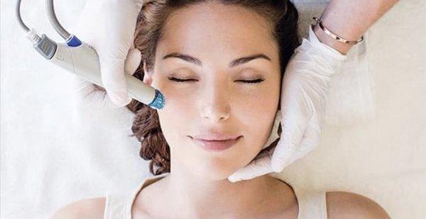 Hydro Luxx treatment aka Hydro Facial