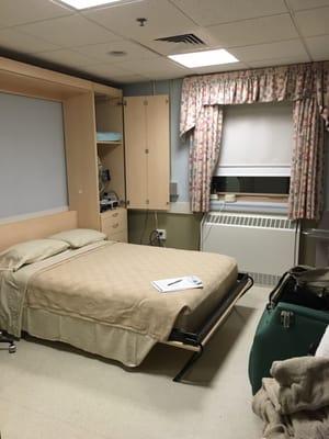 Here is the sleep study room.