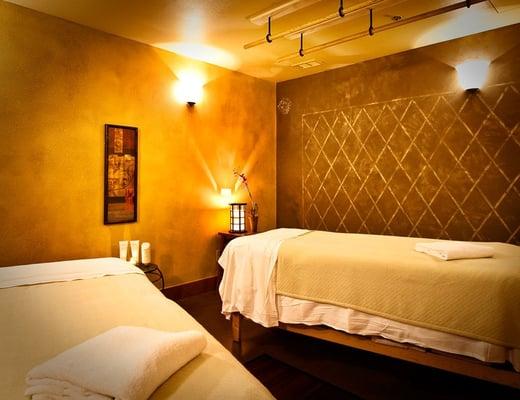 Experience the Copperfalls Couples Room.